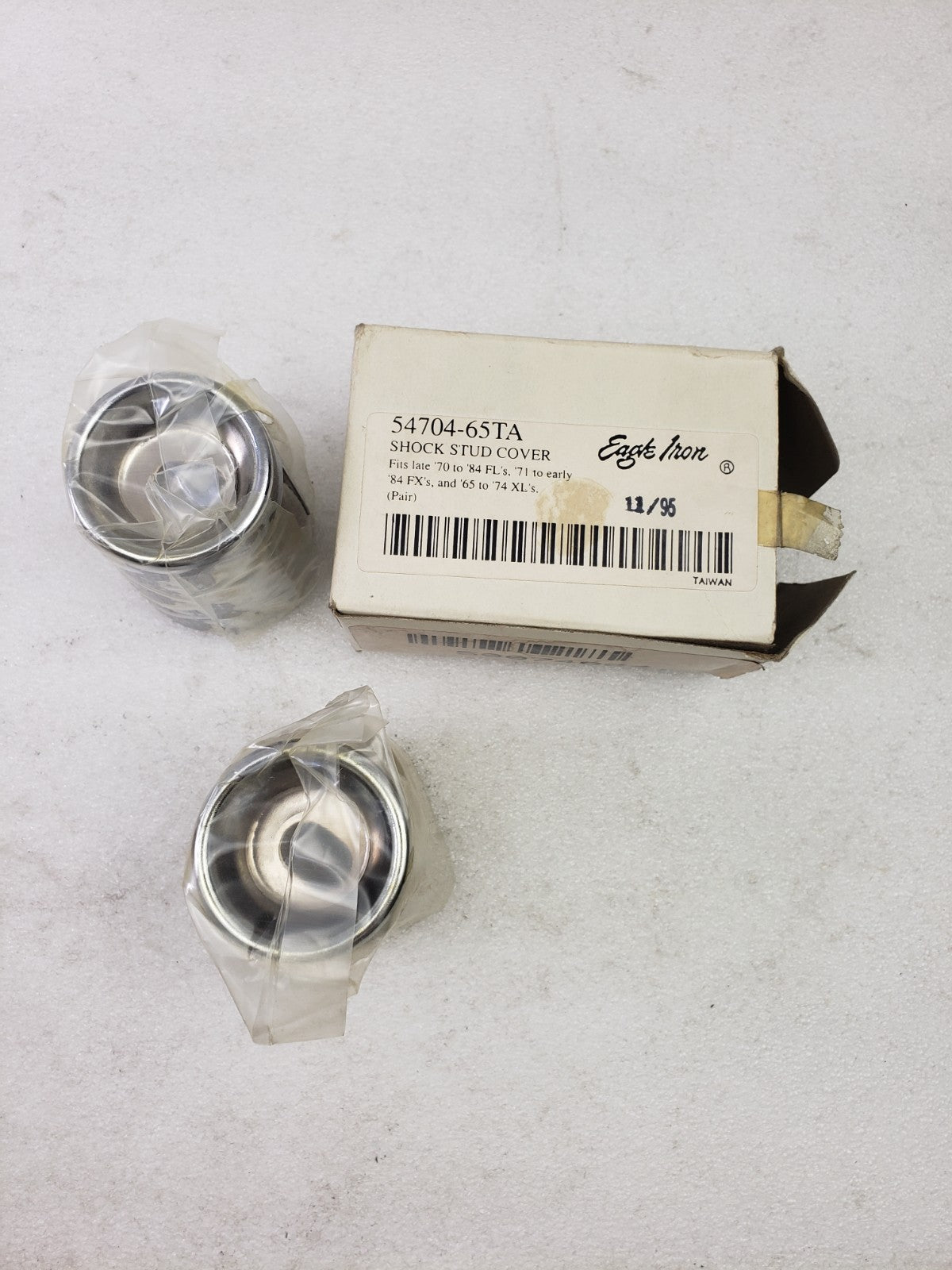 Harley Davidson 54704 65TA Shock Stud Covers Chrome for 70 84 FL, FX Models Pair7