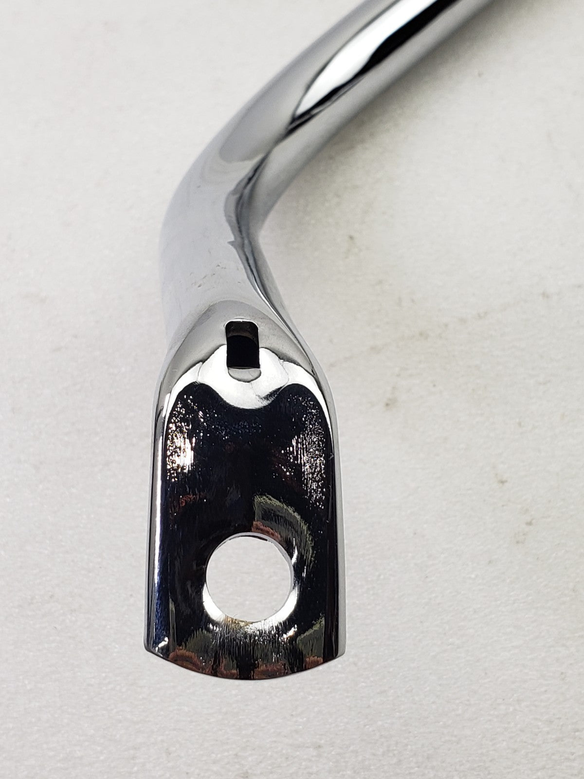 Harley-Davidson 49206-09A Left Saddlebag Support Bracket Road Glide FLTRX9