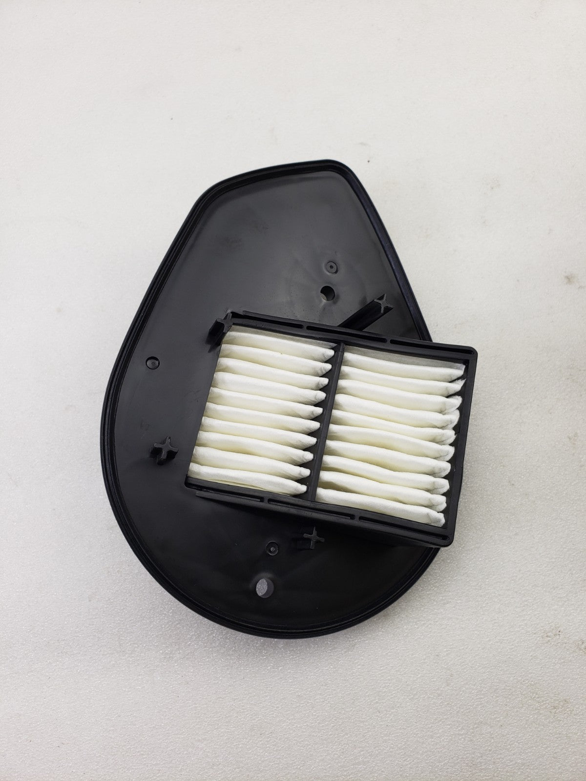 Harley-Davidson 29400078 Air Filter Element Housing Plate for 15-Up XG Models6