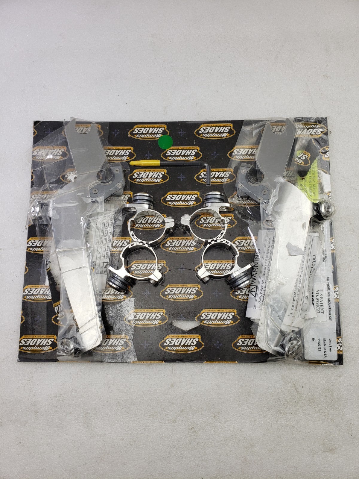 Memphis Shades MEM8920 Trigger-Lock Mount Kit For 85-13 Harley Softail Models8