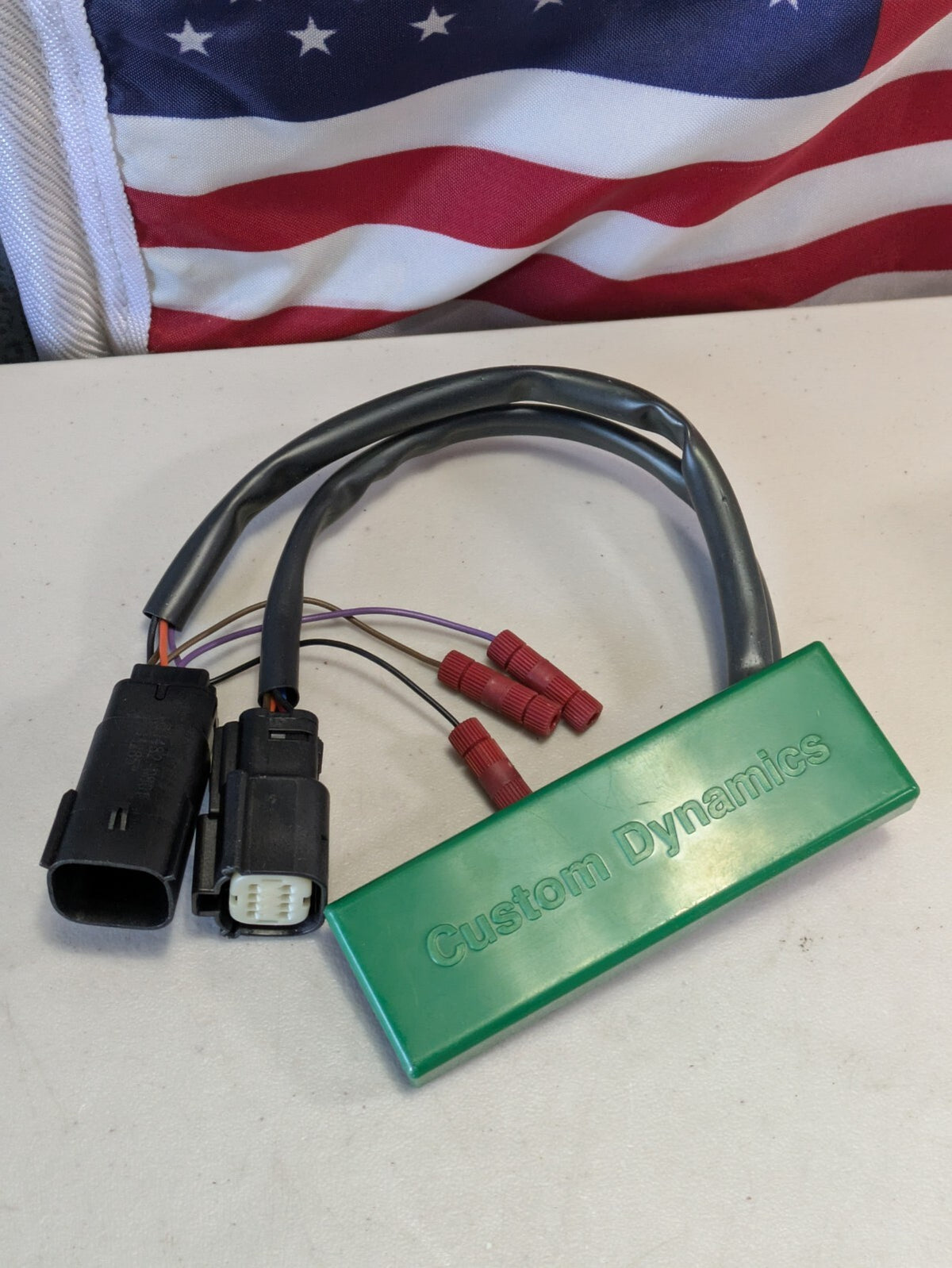 Custom Dynamics - GENSMARTTPUSS8 - Smart Triple Play Controller 2050-02865