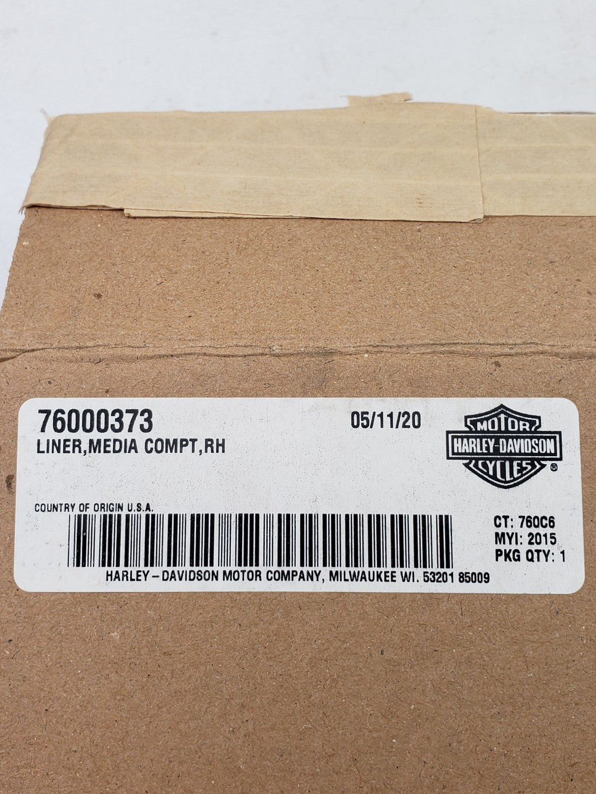 Harley-Davidson 76000373 RH Media Compartment Liner For Road Glide Ultra FLTRU4