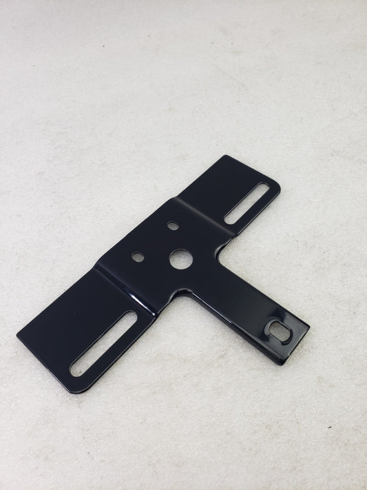 Harley Davidson 60082 05 License Plate Bracket Black for 2005 2009 Softail OEM0