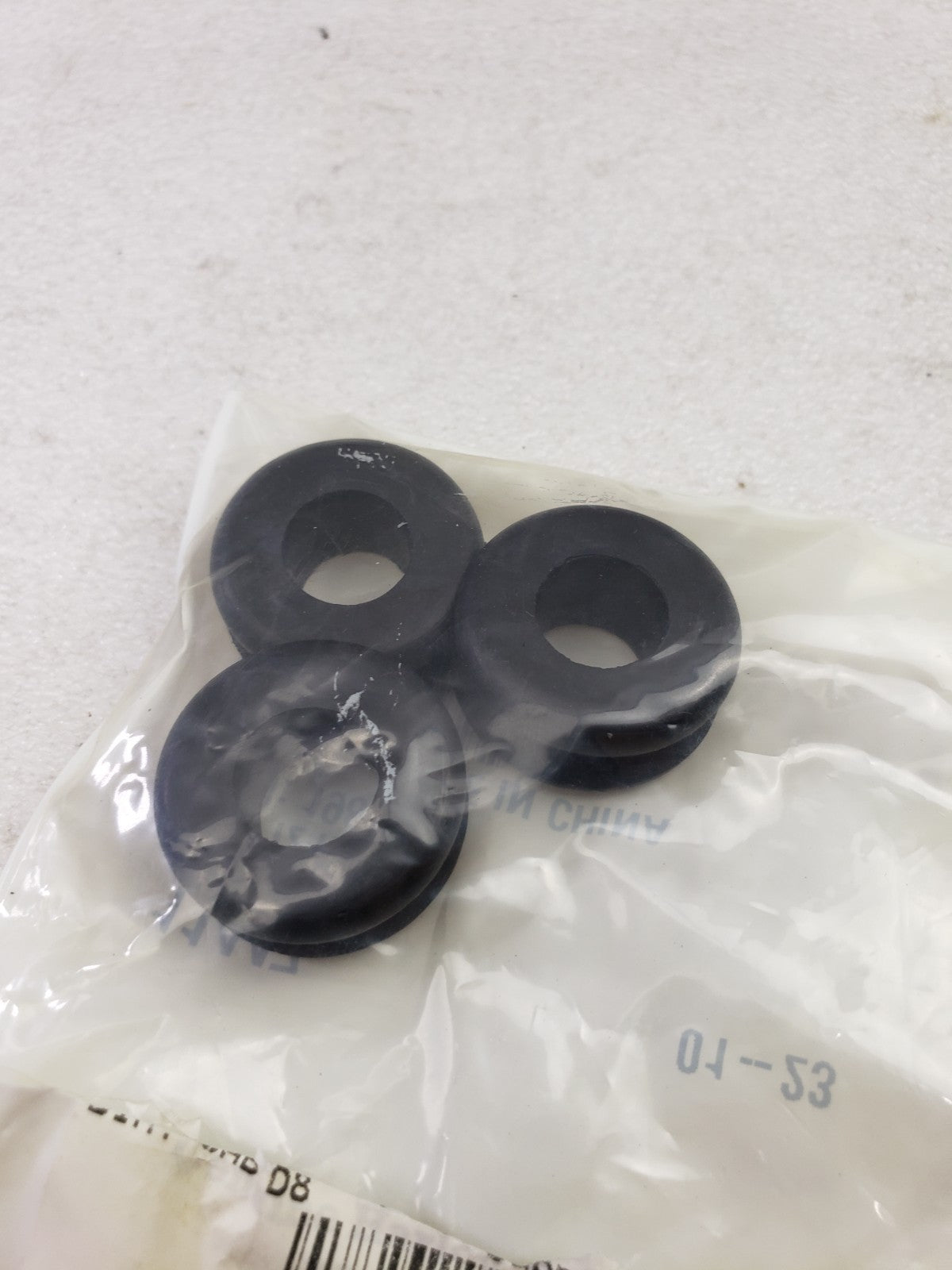 Harley-Davidson 11447 Fuel Tank Mounting Grommet 3 Pack For 84-17 Softail Models5