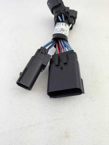 Harley-Davidson Touring Boom Audio Rear Speaker Interconnect Harness 692007143