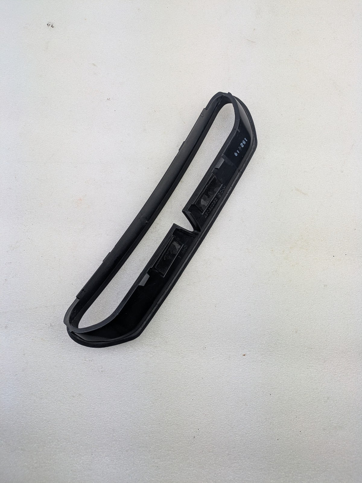 14-23 Harley-Davidson Touring Trike Batwing Fairing Air Duct Vent Trim 292000074