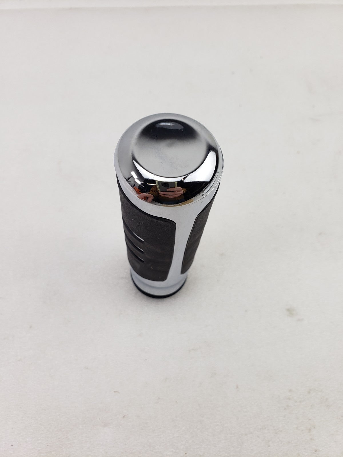 Genuine Harley-Davidson 56100050 Right Streamliner Collection Heated Hand Grip6