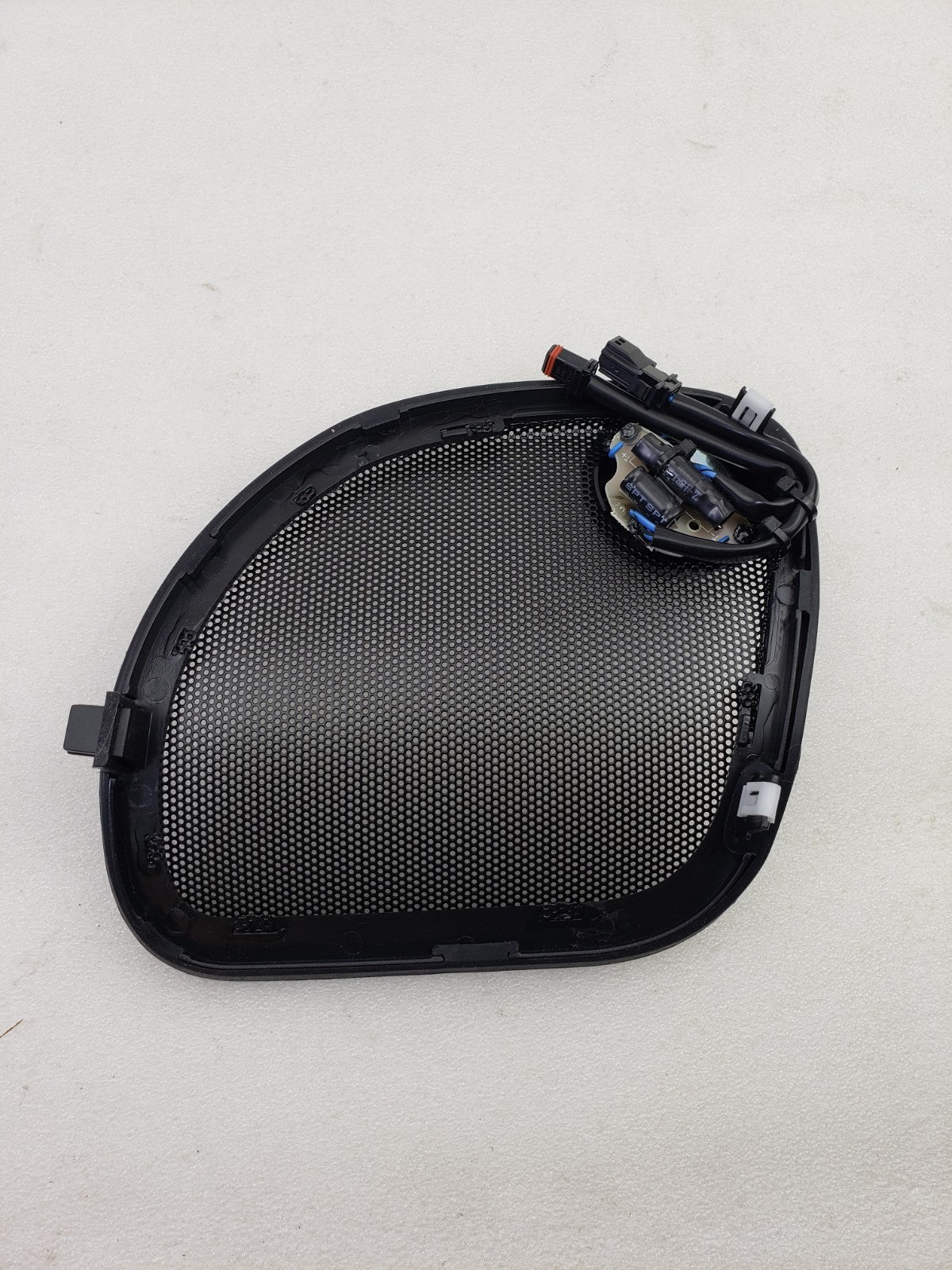 Harley-Davidson 76000791 RH Stage II Audio Speaker Grille Cover Road Glide6