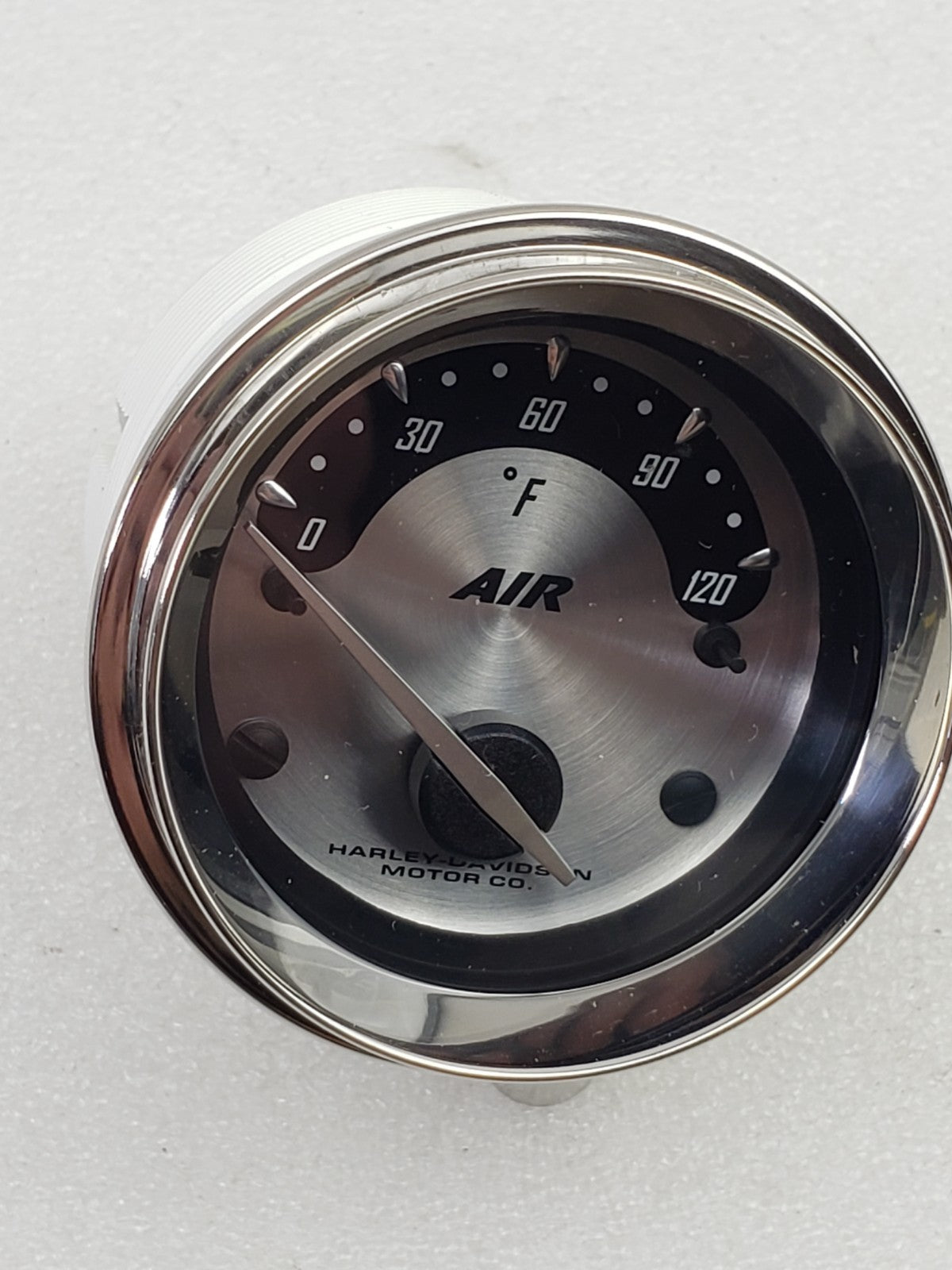 Genuine Harley-Davidson 74554-04 Air Temperature Gauge Spun Aluminum Face Chrome0