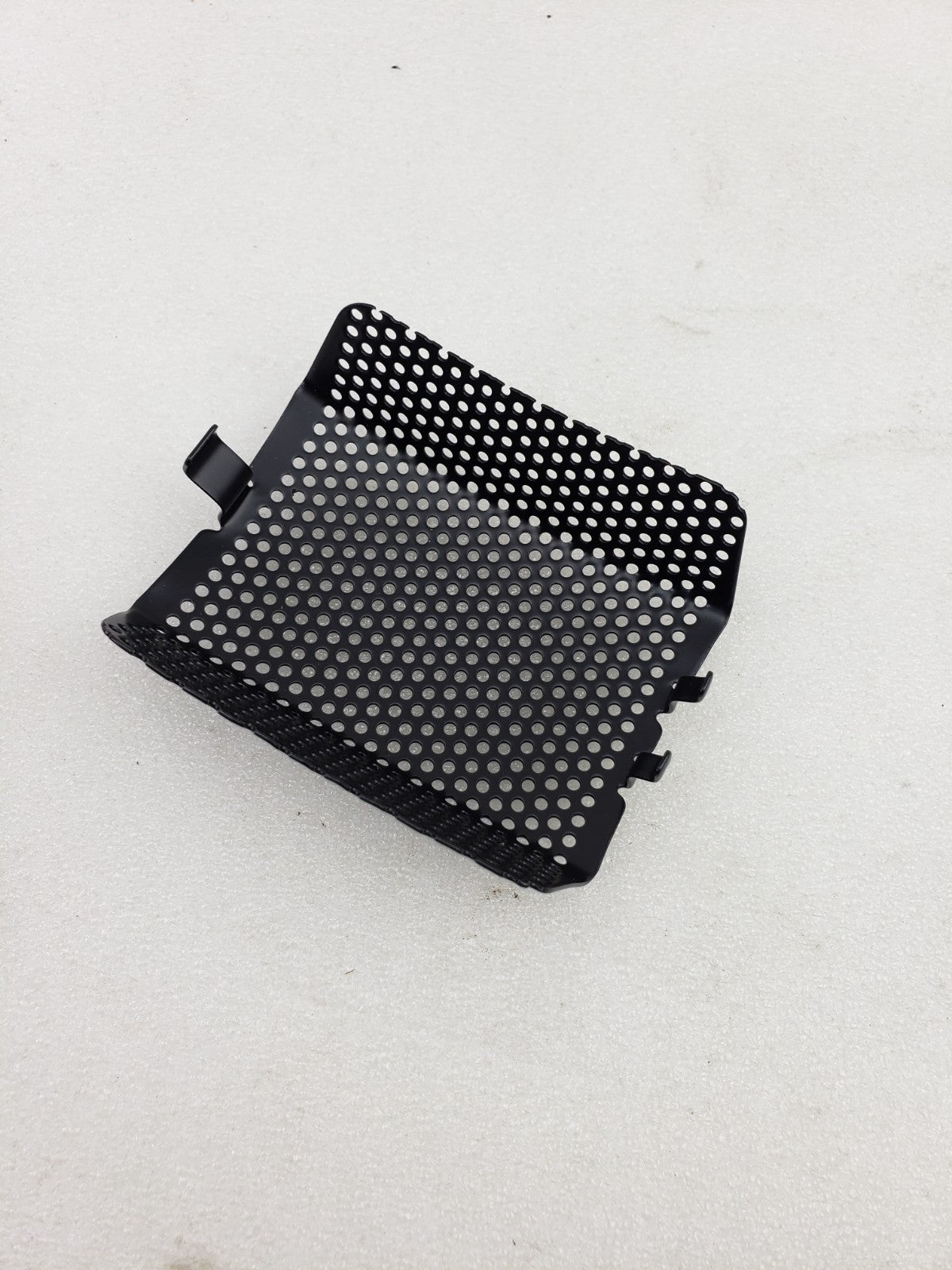 Harley-Davidson 41300154 Caliper Screen Insert Black for 08-Up Touring5