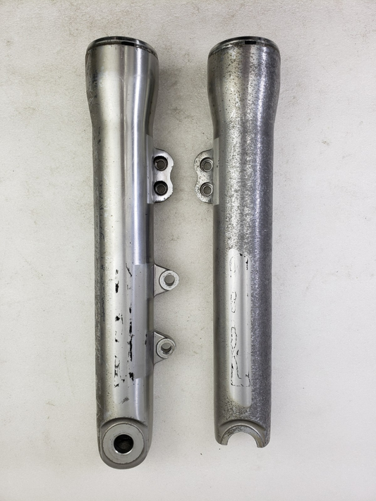 Harley-Davidson 46607-06 / 46619-06 Left Right Lower Fork Leg Sliders Dyna FXDWG0