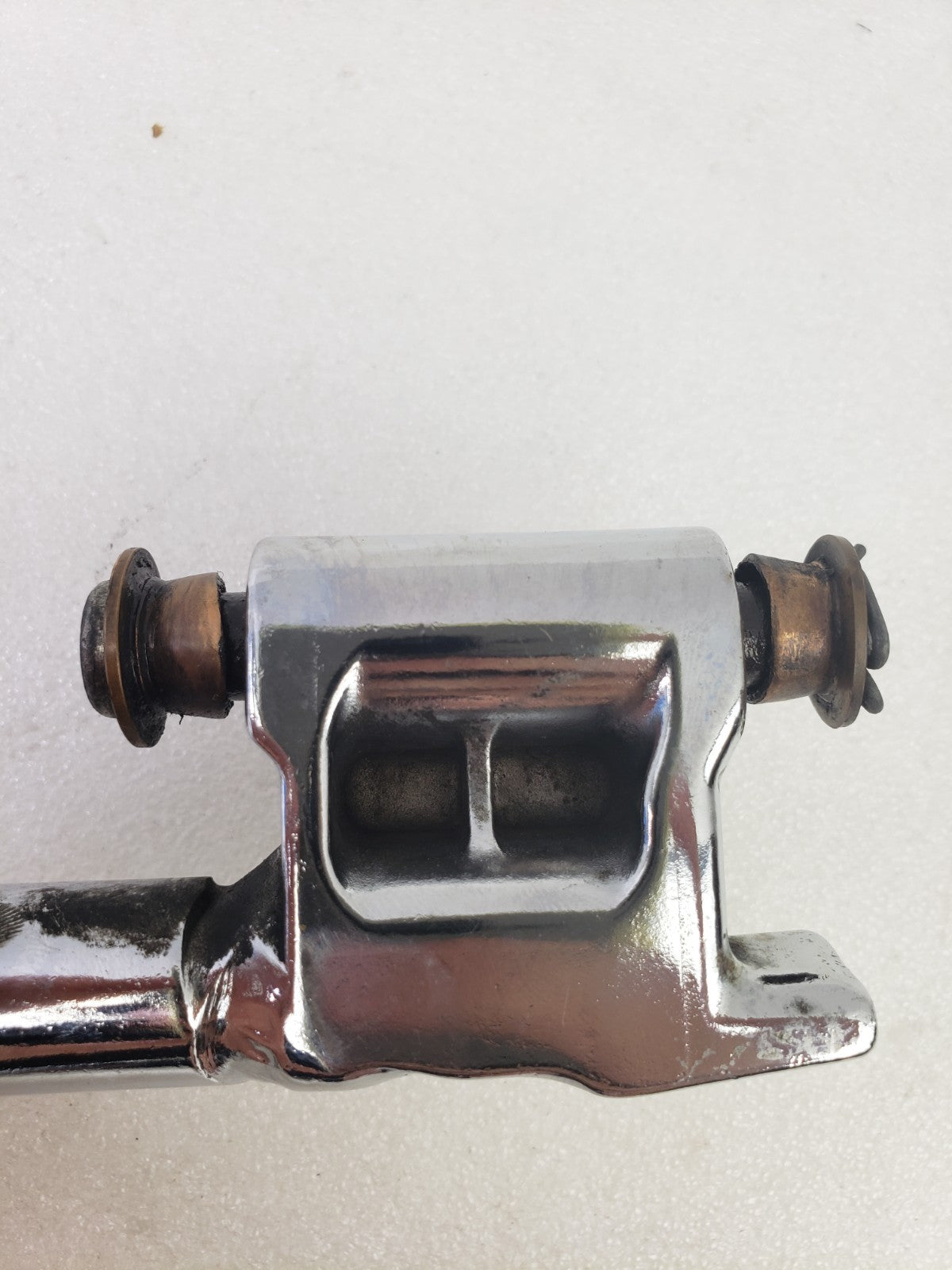 Harley-Davidson 50087-07A Chrome Jiffy Kick Stand for 2007-17 Softail Models3