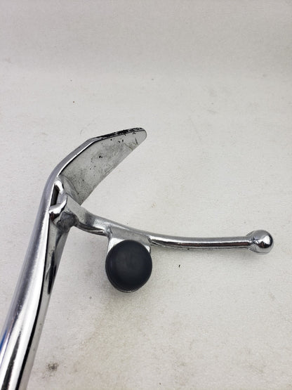 Harley-Davidson 50087-07A Chrome Jiffy Kick Stand for 2007-17 Softail Models5