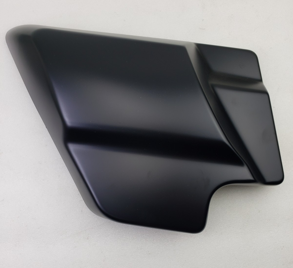 Harley-Davidson 57200071BYM LH Side Cover Black Denim for 09-Up Touring Models4