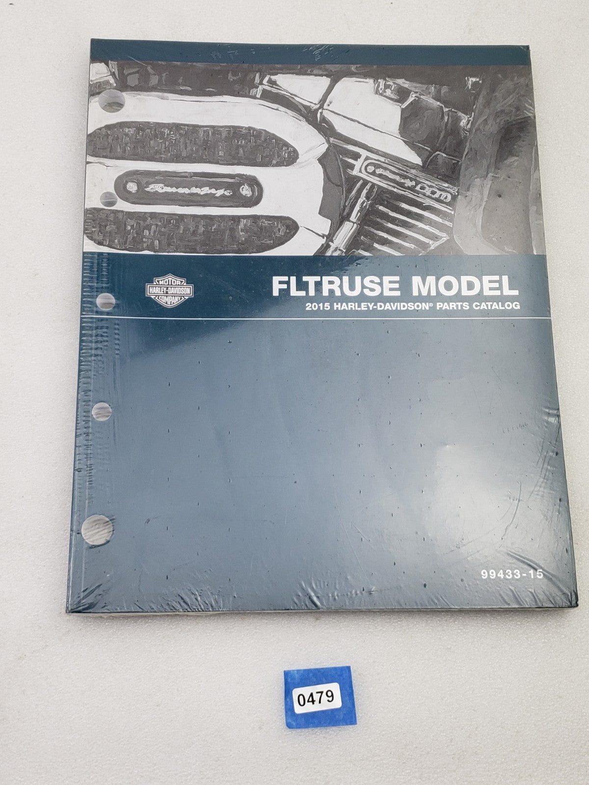 Genuine OEM Harley-Davidson 99433-15 Parts Catalog for 2015 FLTRUSE Models0