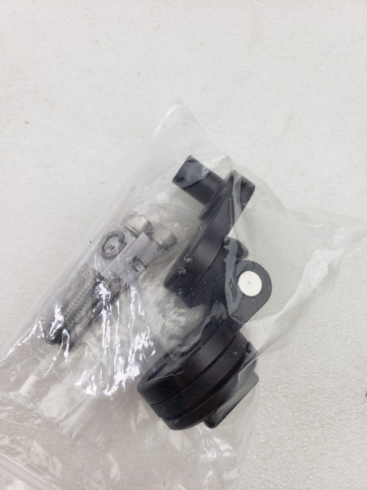 Genuine Harley-Davidson 76001071 Universal Phone Carrier With Clutch Mount10