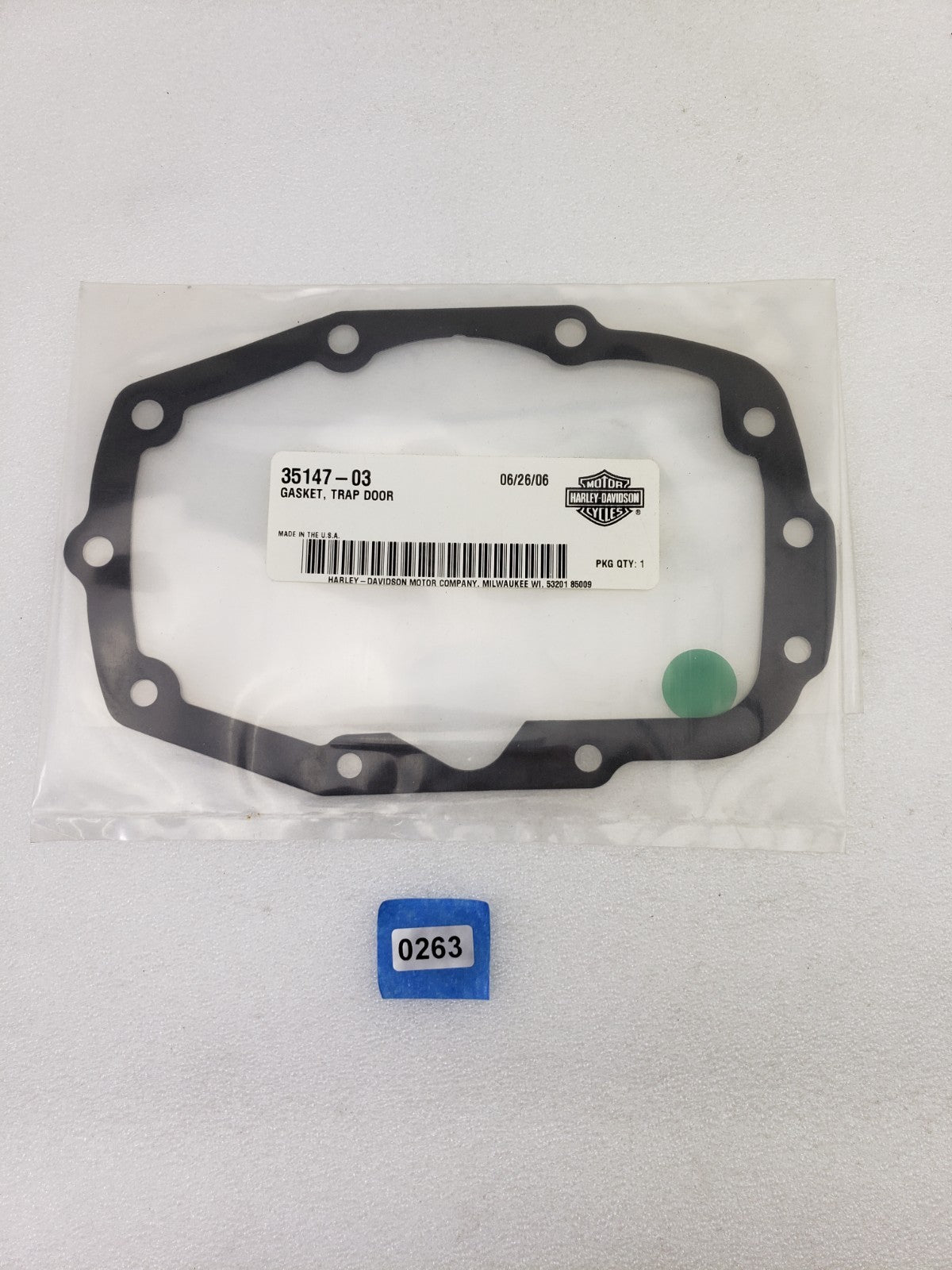 Harley-Davidson 35147-03 Trap Door Transmission 6 Speed Screamin' Eagle Gasket0