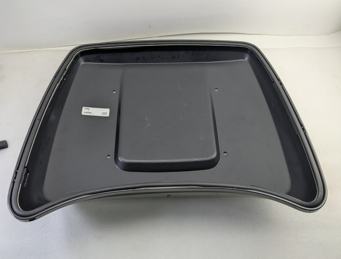 Harley-Davidson 2023 Road Glide Limited Tour-Pak Lid Gray Haze Silver Fortune9