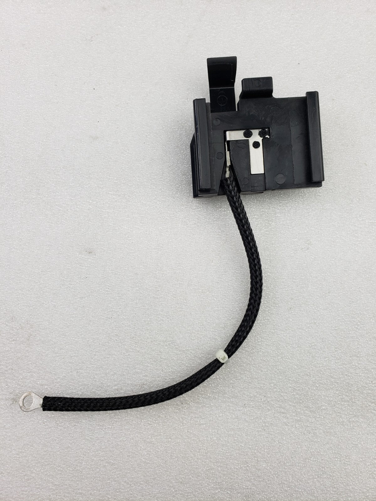 New Genuine Harley 2000-2017 Softail Gas Tank Fuel Level Sender Bracket 75307-075