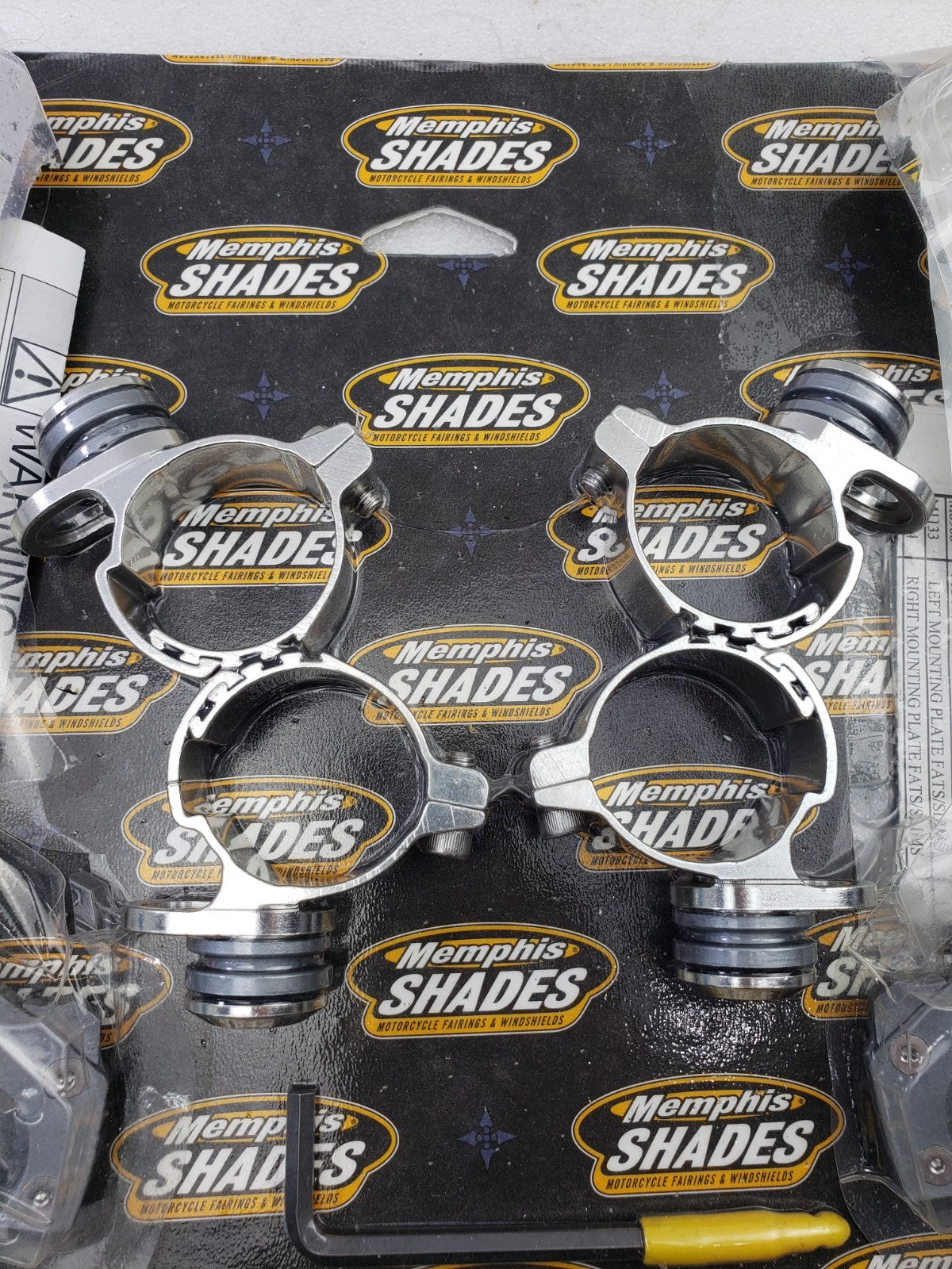 Memphis Shades MEM8920 Trigger-Lock Mount Kit For 85-13 Harley Softail Models1