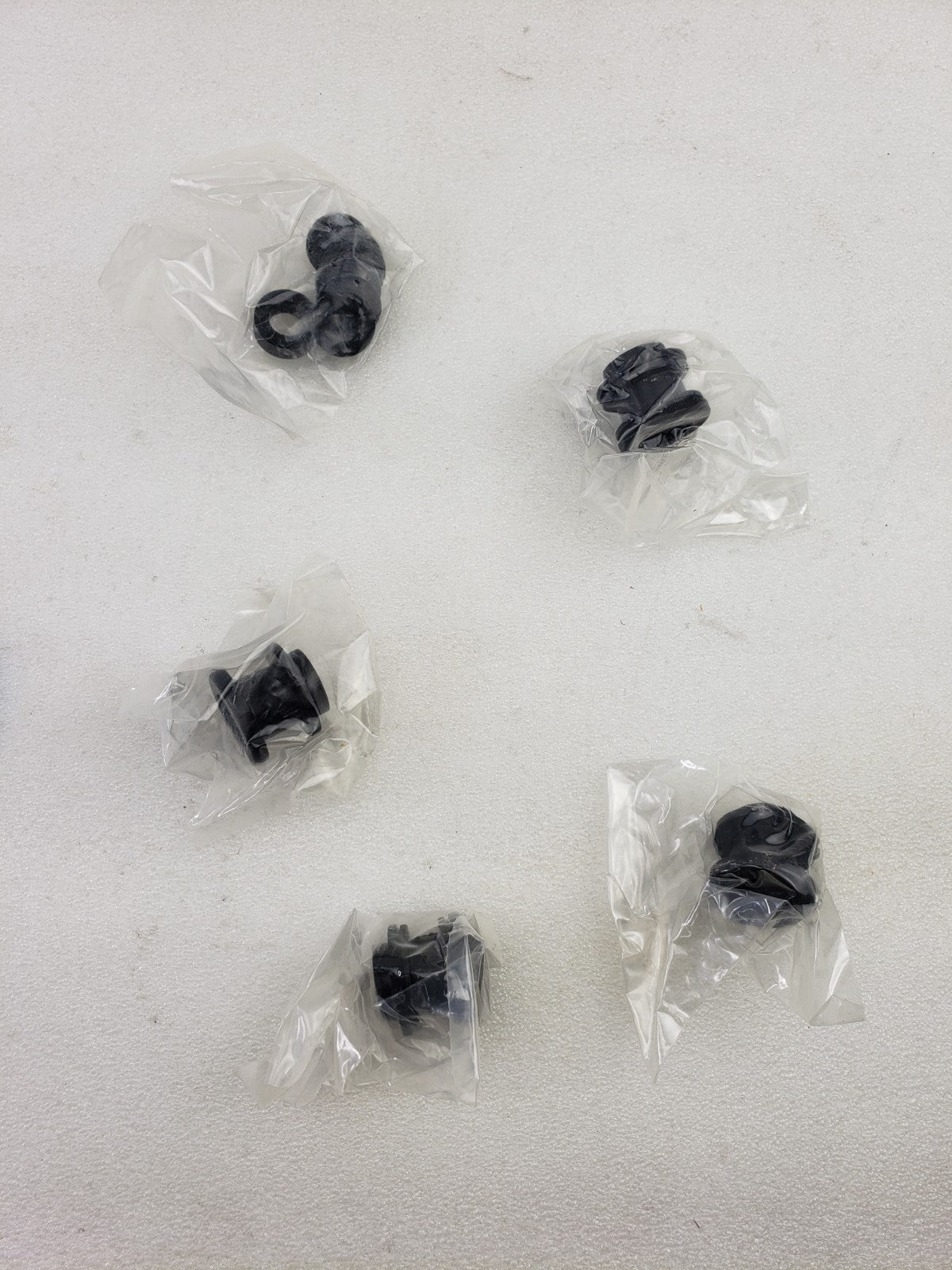 Genuine OEM 2018+ Harley-Davidson 52300377 HoldFast Docking Hardware Kit Black7