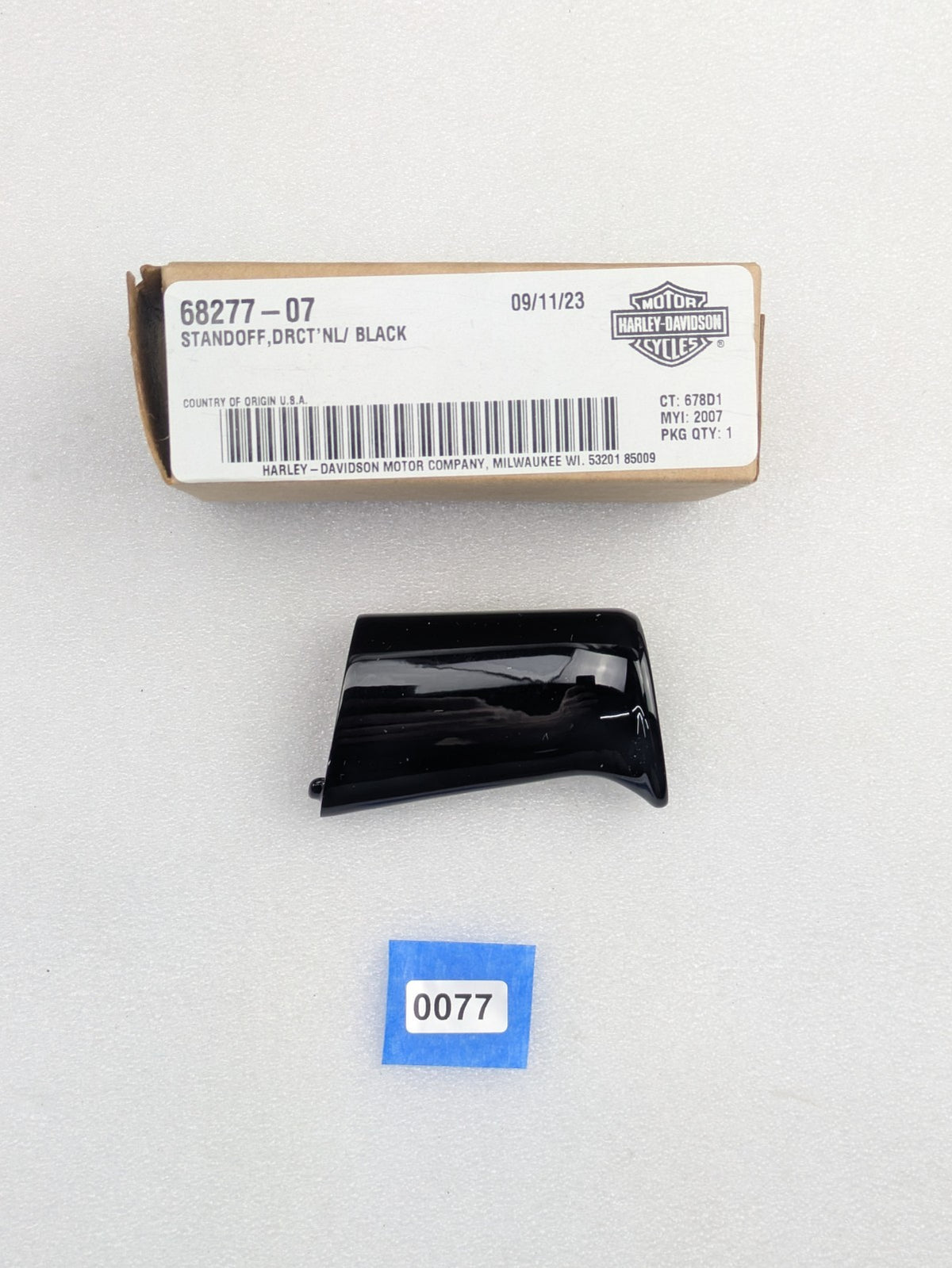 *NEW* OEM Harley-Davidson Gloss Black Turn Signal Stalk Mount Base 68277-070