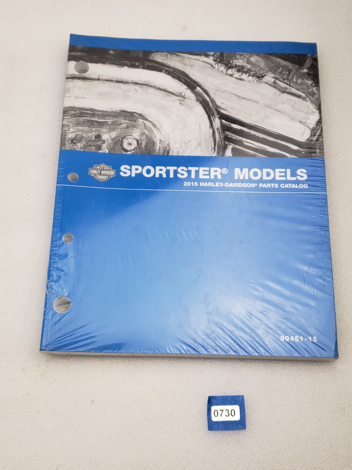 Genuine OEM Harley-Davidson 99451-15 Parts Catalog for 2015 Sportster Models0