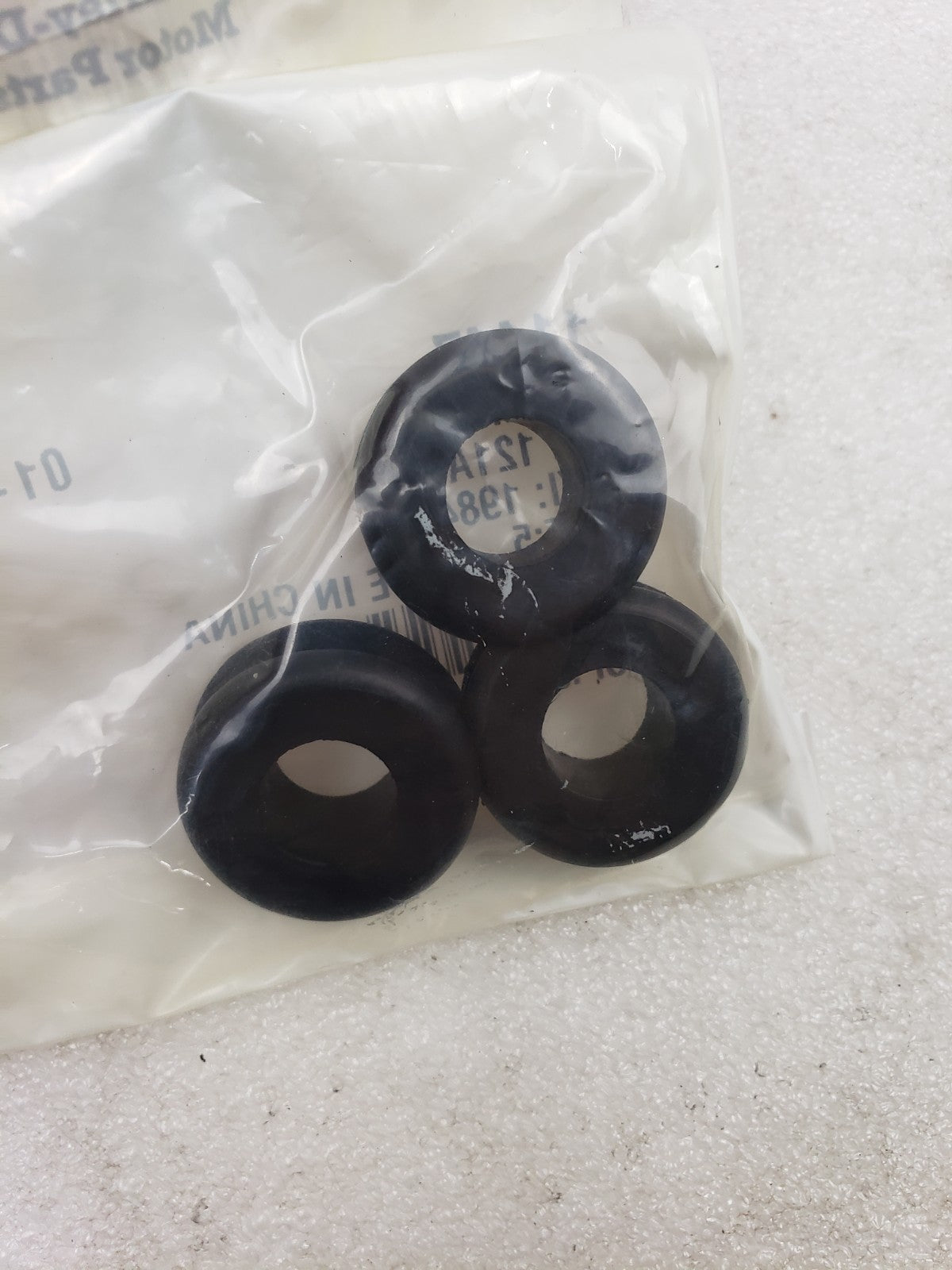 Harley-Davidson 11447 Fuel Tank Mounting Grommet 3 Pack For 84-17 Softail Models0