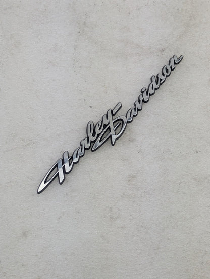 Genuine OEM Harley-Davidson Tri-Glide Trike Trunk Emblem Script Stick On1