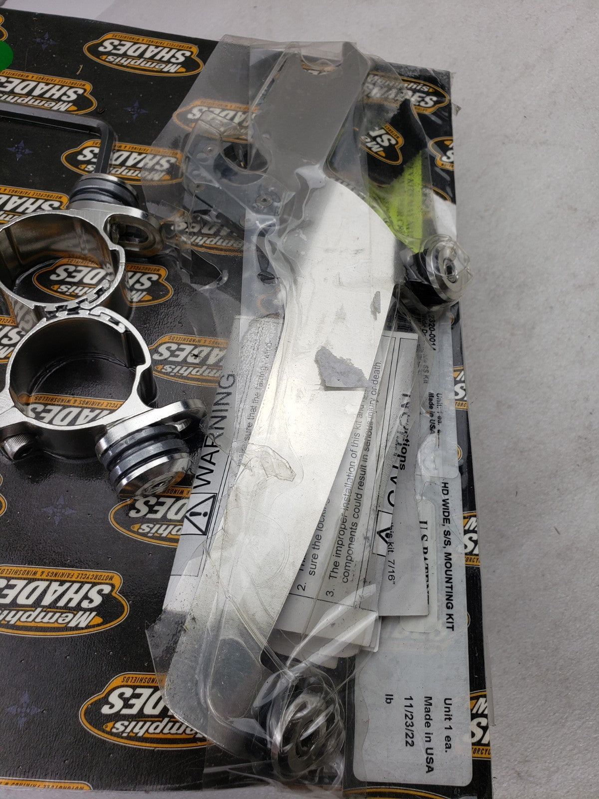 Memphis Shades MEM8920 Trigger-Lock Mount Kit For 85-13 Harley Softail Models4
