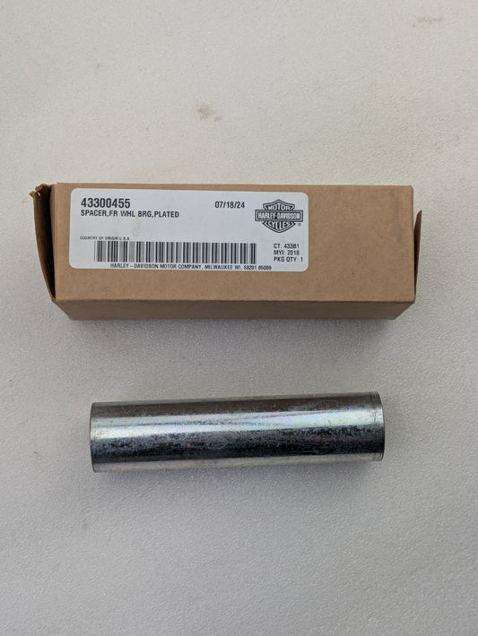 Harley-Davidson 43300455 Softail Slim Deluxe Heritage Front Spoke Wheel Spacer0