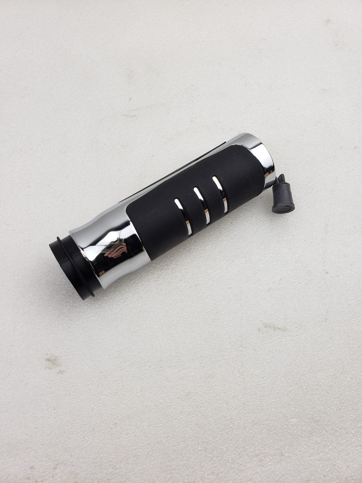 Genuine OEM Harley-Davidson 56100050 RH Streamliner Heated Hand Grip6