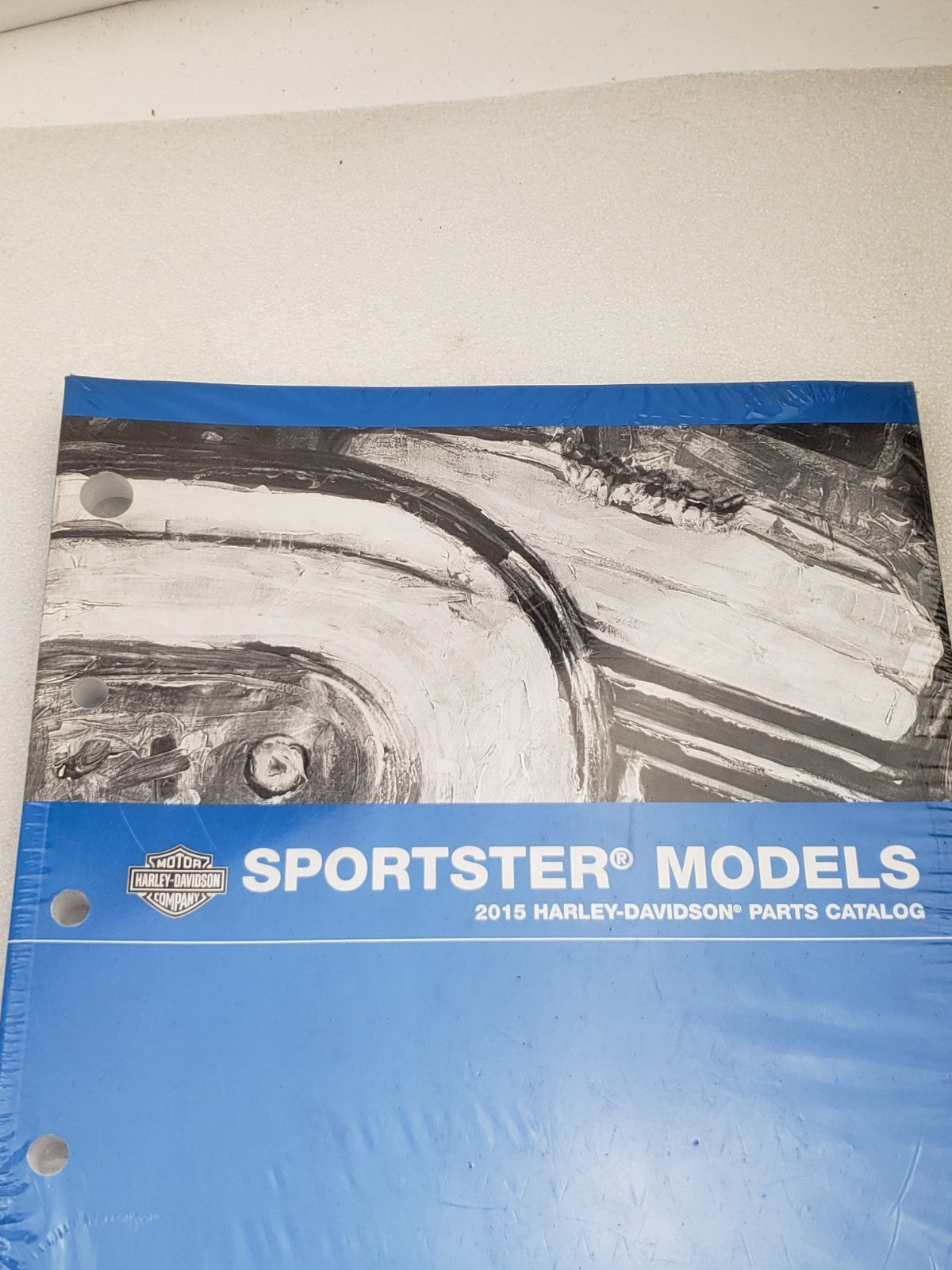 Genuine OEM Harley-Davidson 99451-15 Parts Catalog for 2015 Sportster Models2